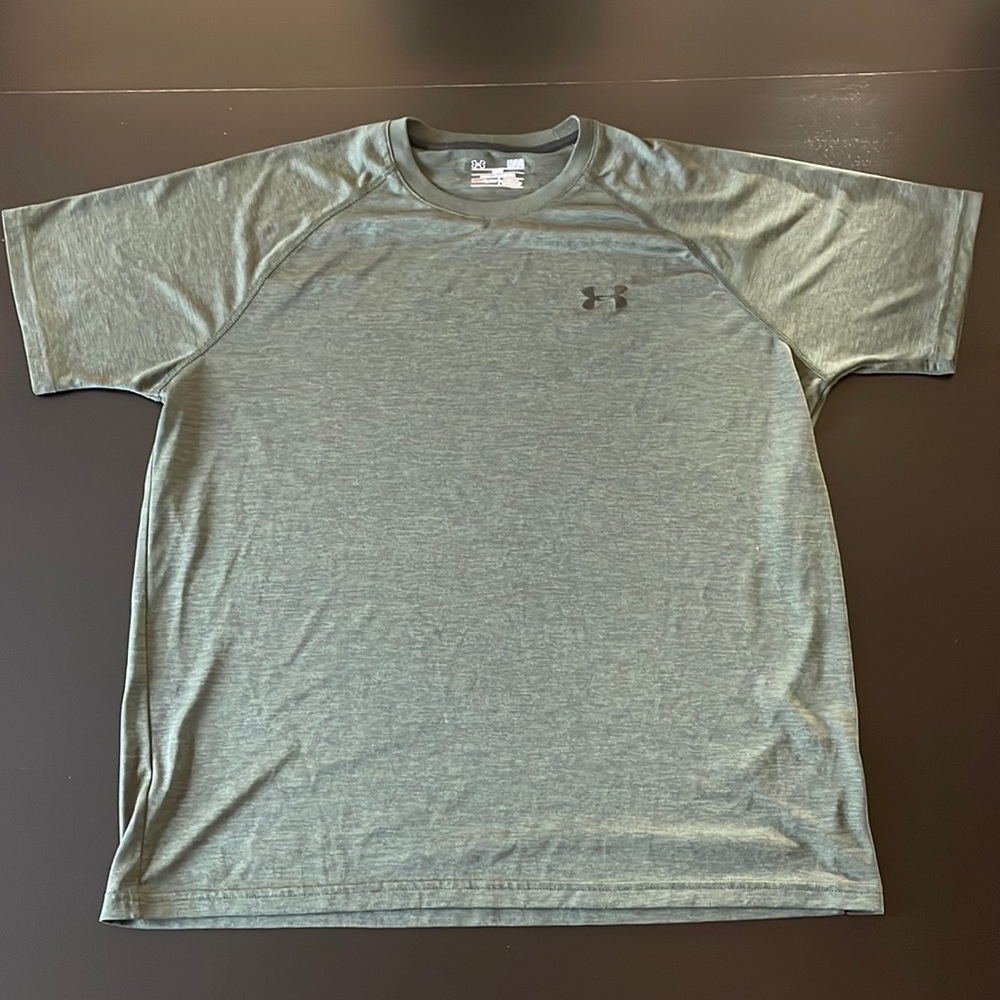Men’s Under Armour, HeatGear, Large, Dark Green